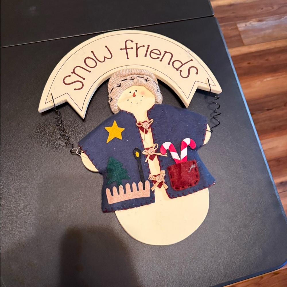 Primitive snowman decoration